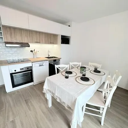7mn De Deauville Jardin Wifi Box Tv Apartament *