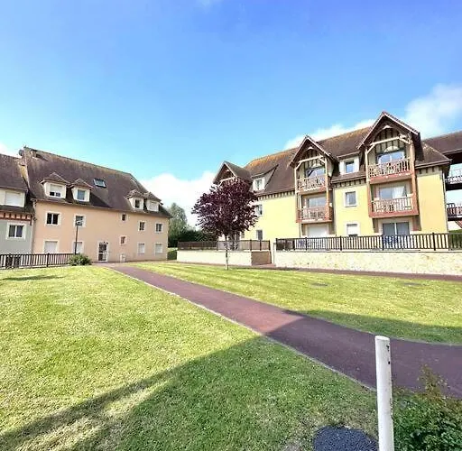 7mn De Deauville Jardin Wifi Box Tv