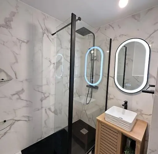 Apartment 7mn De Deauville Jardin Wifi Box Tv *